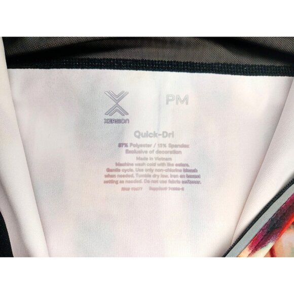 Xersion Womens Petite Medium PM Athletic Vented Running Top Abstract Thumb Holes - Picture 16 of 16